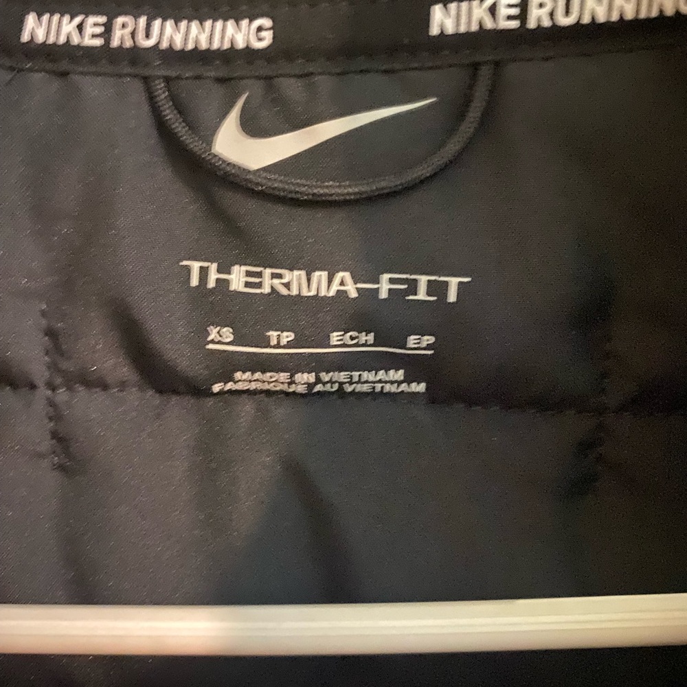 Nike vest